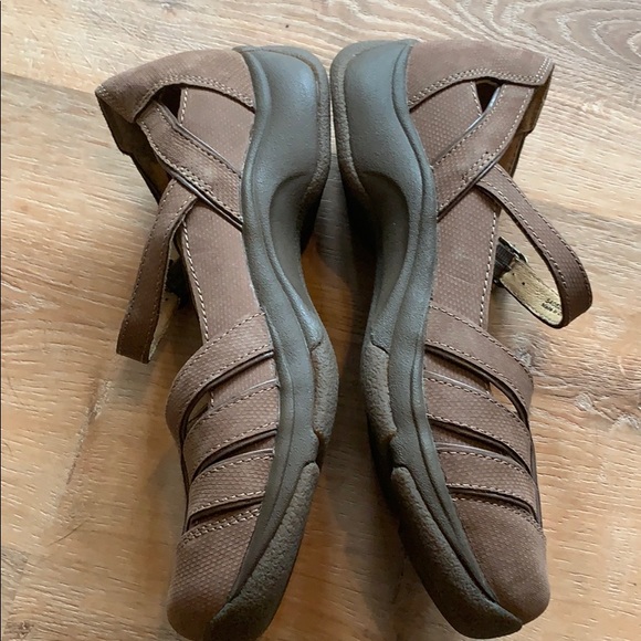 Dansko MaryJane comfort shoes - Picture 2 of 5